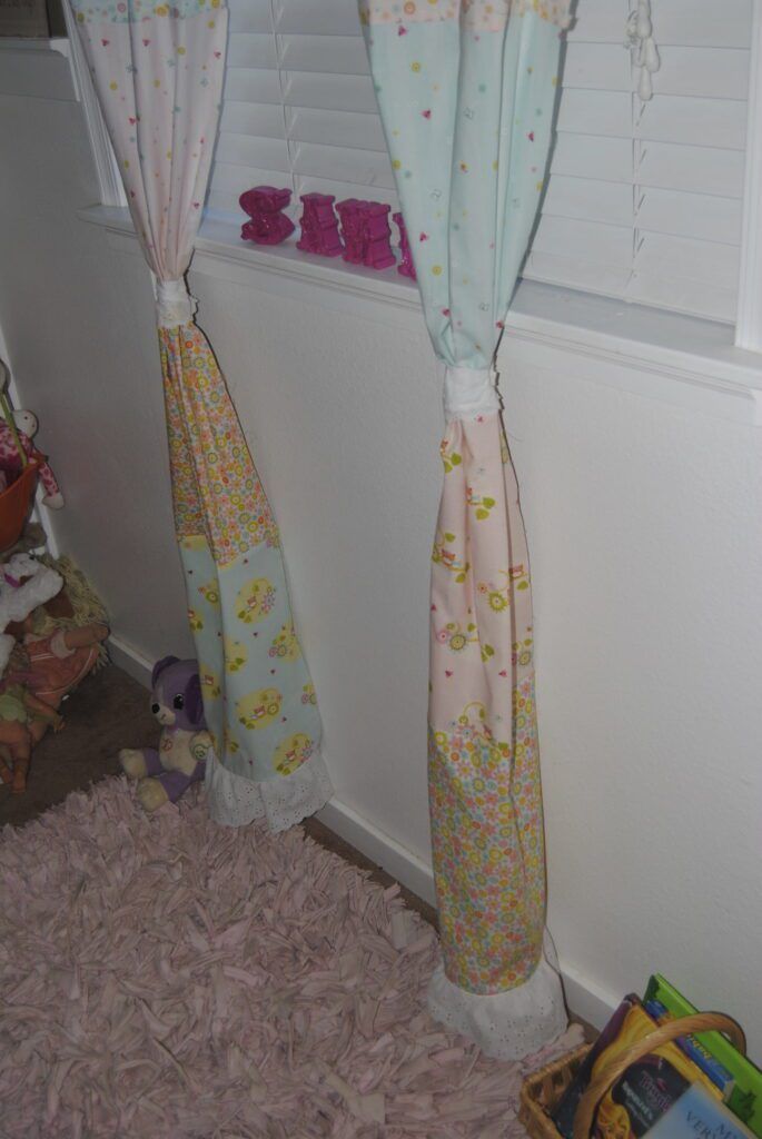 DIY Fat Quarter curtains: Easy Sewing project1296 x 1936
