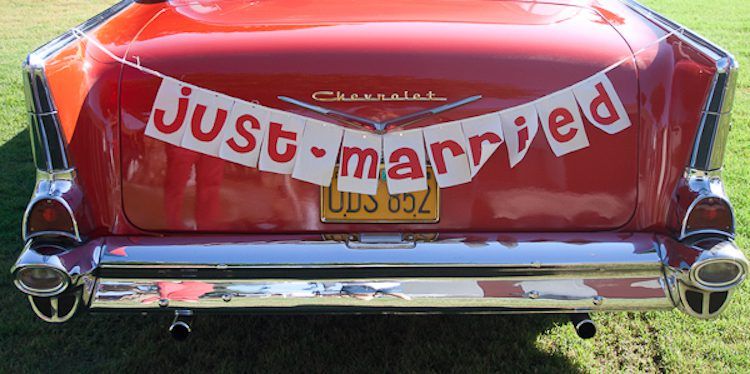 Just Married sign