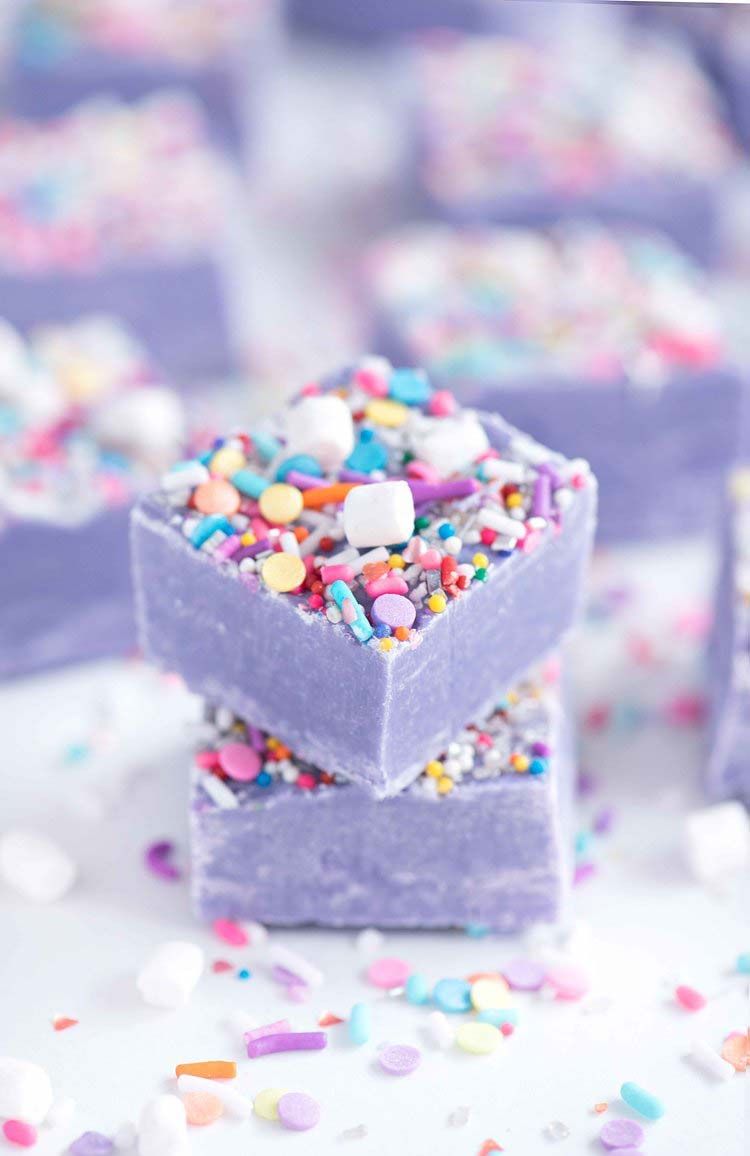 unicorn birthday party ideas: Unicorn Fudge