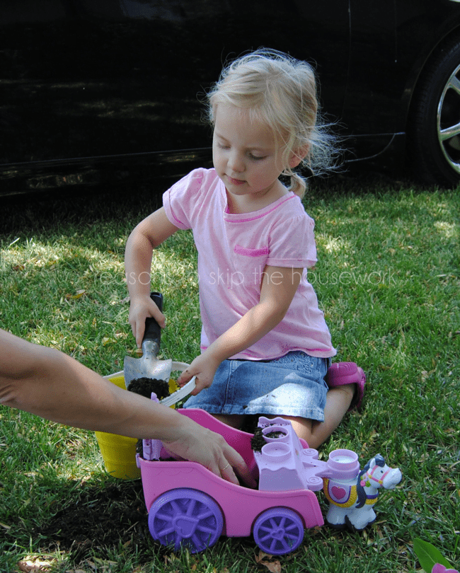 princess carriage flower planter