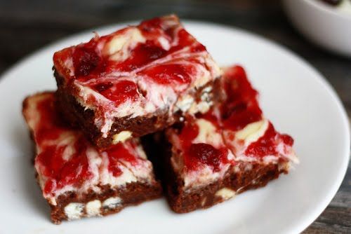 Cranberry-Cheesecake-Brownies-2-2