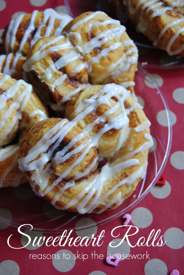 heart sweetheart rolls