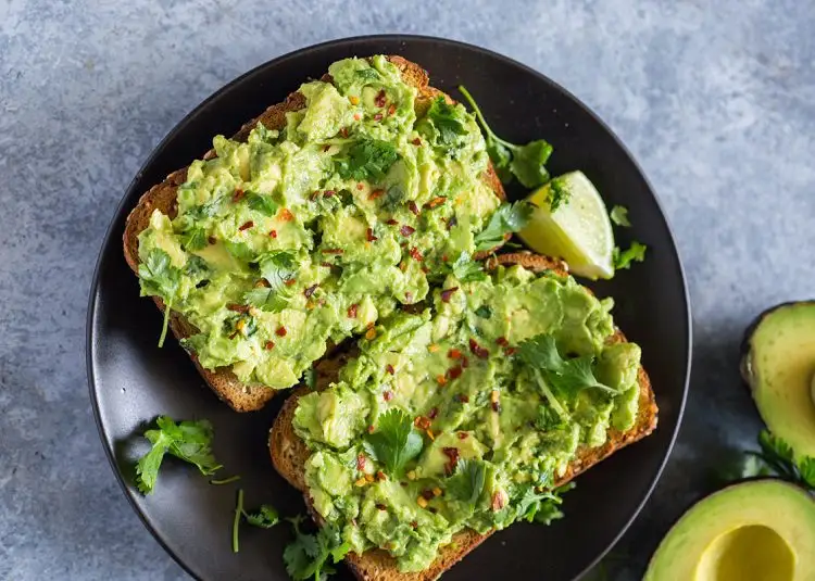 A Quick and Nutritious Avocado Toast 5-minute snacks