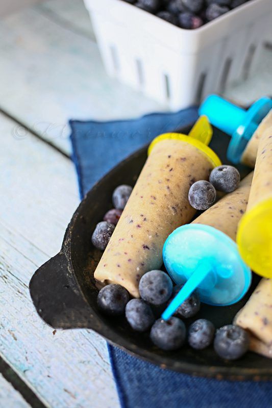 Banana Blueberry Smoothie Pops from Kleinworth & Co.