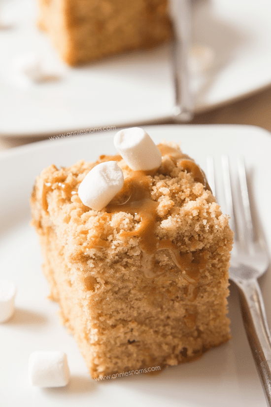 Biscoff Marshmallow Crumb Cake