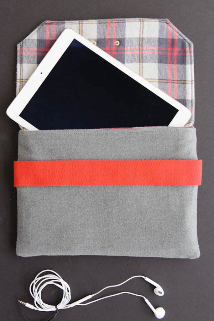 eReader or Tablet Holder