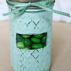 Peek-a-boo Mason Jar Candy Holders - love those little windows so you can see what is inside! Perfect for teacher gifts and Mothers Day!