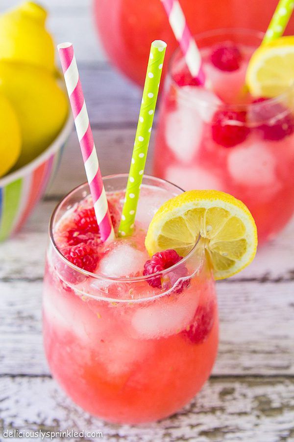 Raspberry-Lemonade-by-deliciouslysprinkled.com_1.jpg1