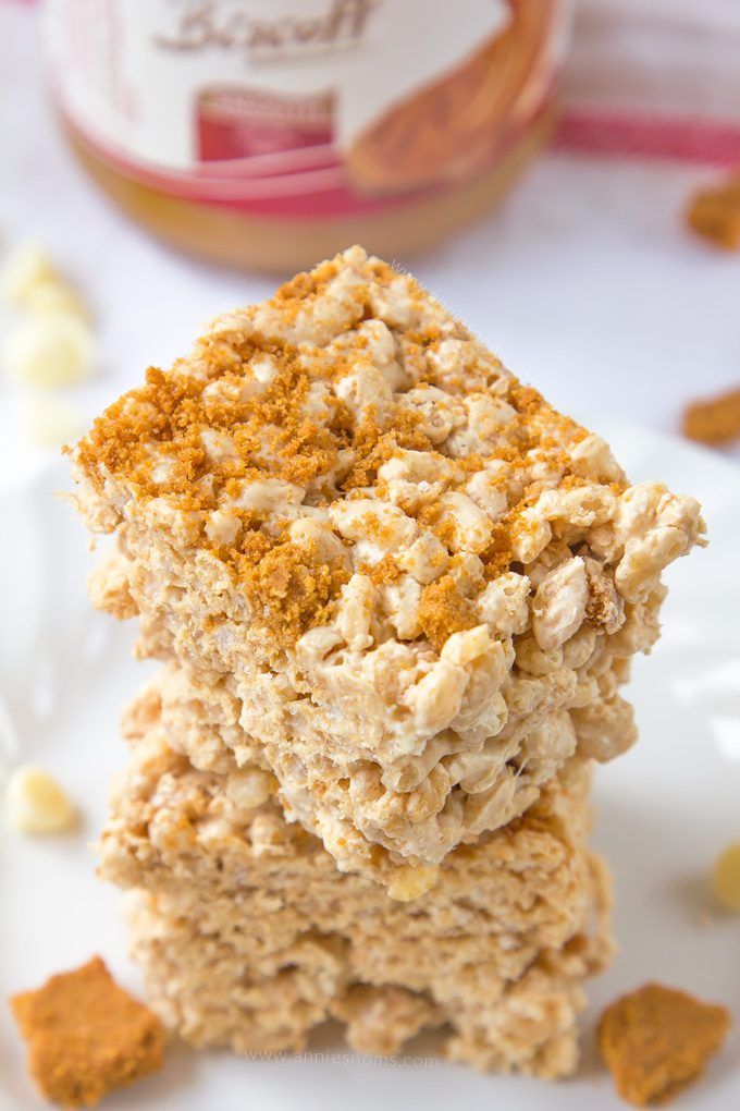 Super easy, incredibly more-ish Biscoff Rice Krispie Treats!