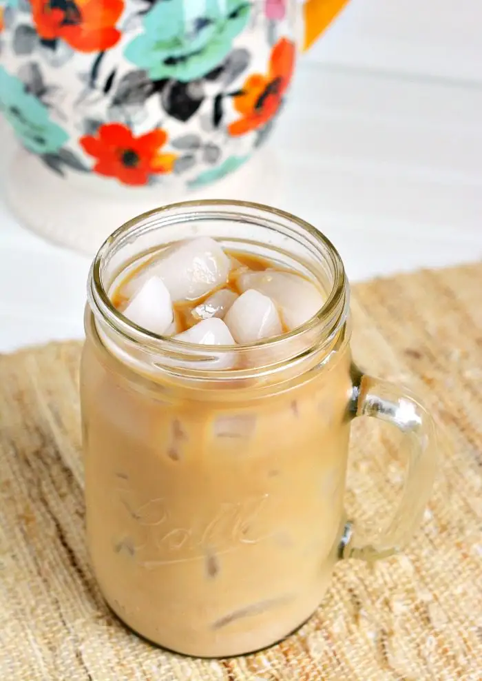 Cold-Brewed-Iced-Coffee