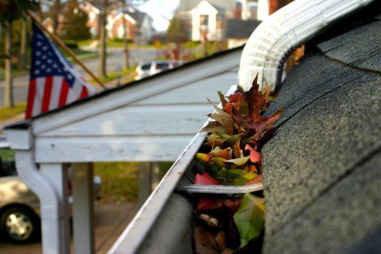 Cleaning Rain Gutters 