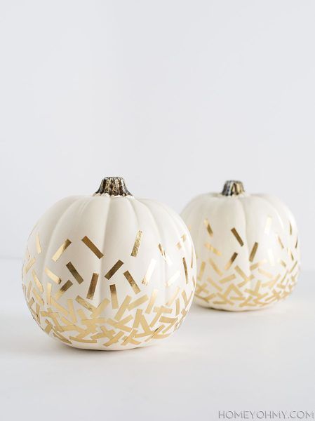 Spooky Halloween Decor that's sure to spook your guests!