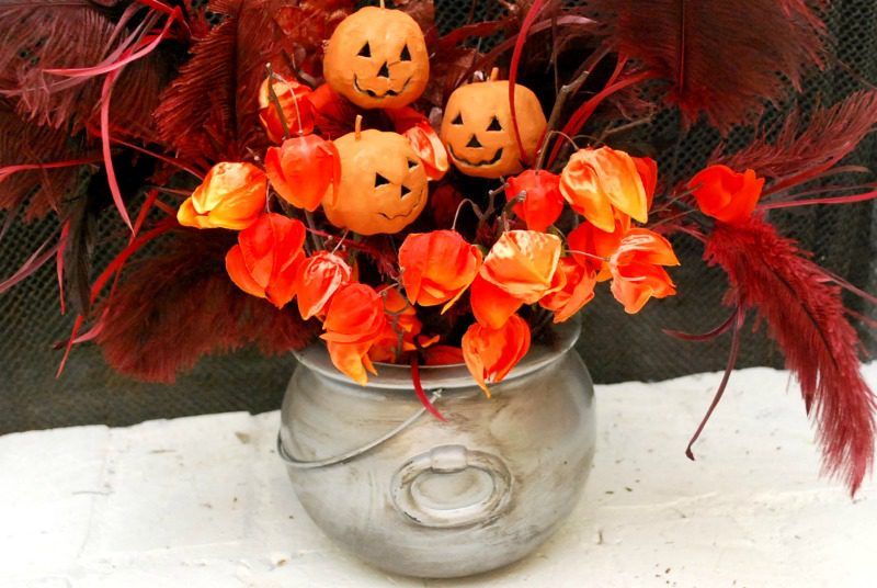 pewter-cauldron-halloween-centerpiece-the-silly-pearl