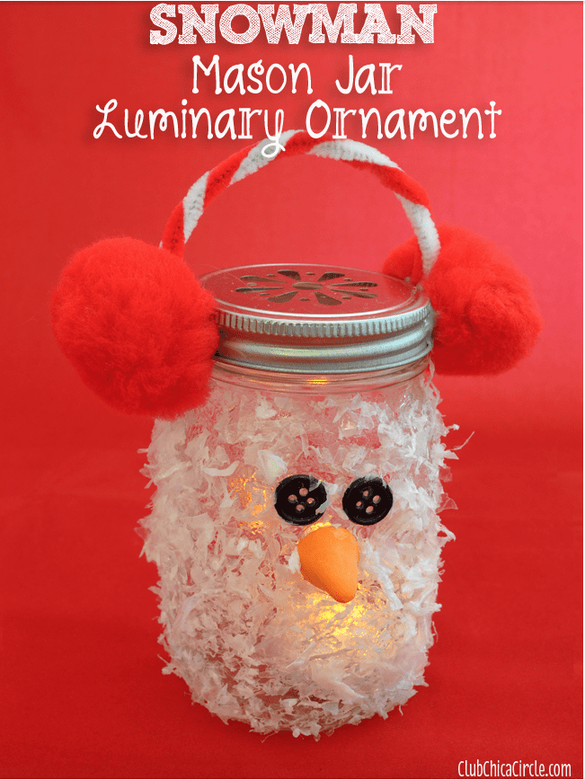 Snowman Luminarias: The holidays are here and there are so many different gift and decor ideas to bring lots of cheer! There are so many Mason Jar Crafts to make this holiday!