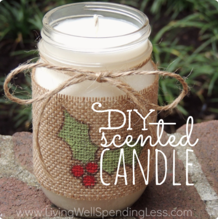 DIY Scented candle: The holidays are here and there are so many different gift and decor ideas to bring lots of cheer! There are so many Mason Jar Crafts to make this holiday!