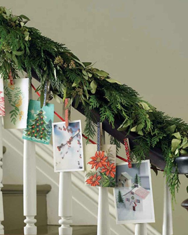 banister-card-garland