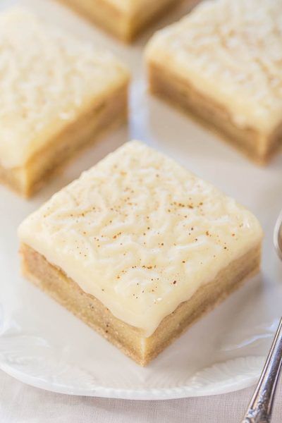 Eggnog Bars: Eggnog is a favorite seasonal drink, but there are so many ways to bake with eggnog! 