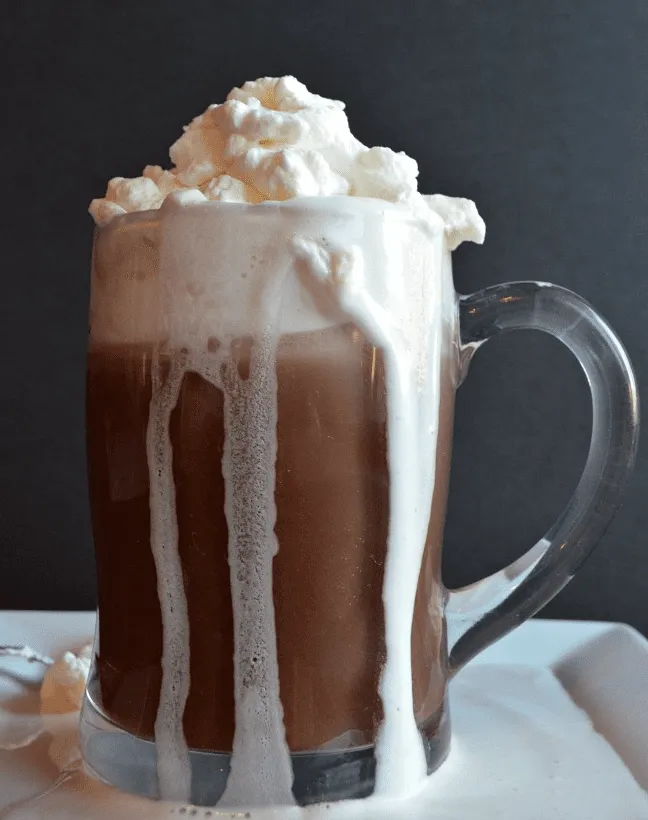 You'll certainly enjoy these 10 Spiked Hot Chocolate Recipes during the chilly Winter season.