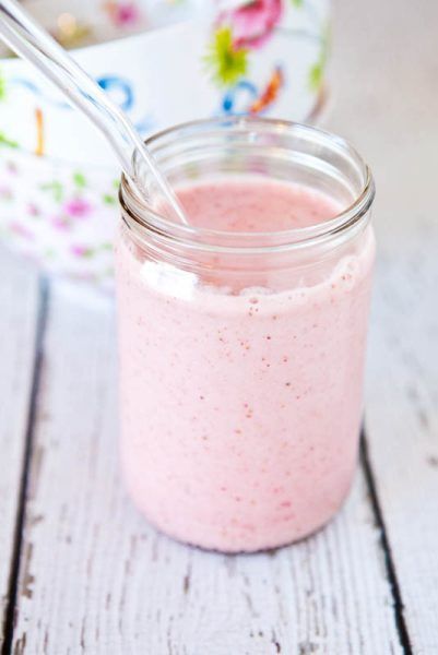 Classic Strawberry Smoothie