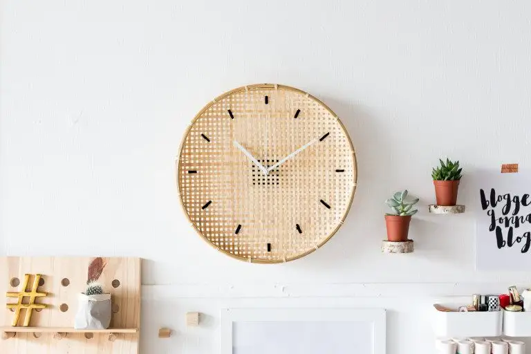 It's simple to Make Your Own Clock and add a special touch to your home decor.