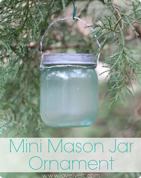 Here are some great ideas to recycle baby food jars and put them to use in fun and creative ways! 