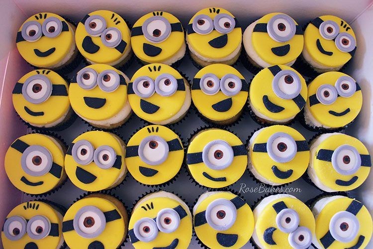 Simple Minion Treats