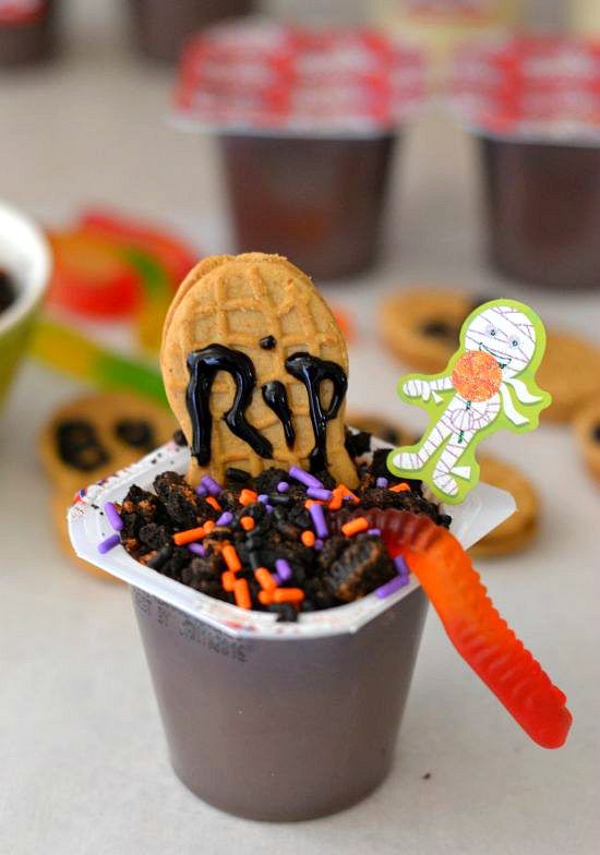 https://flouronmyface.com/easy-halloween-graveyard-pudding-cups/