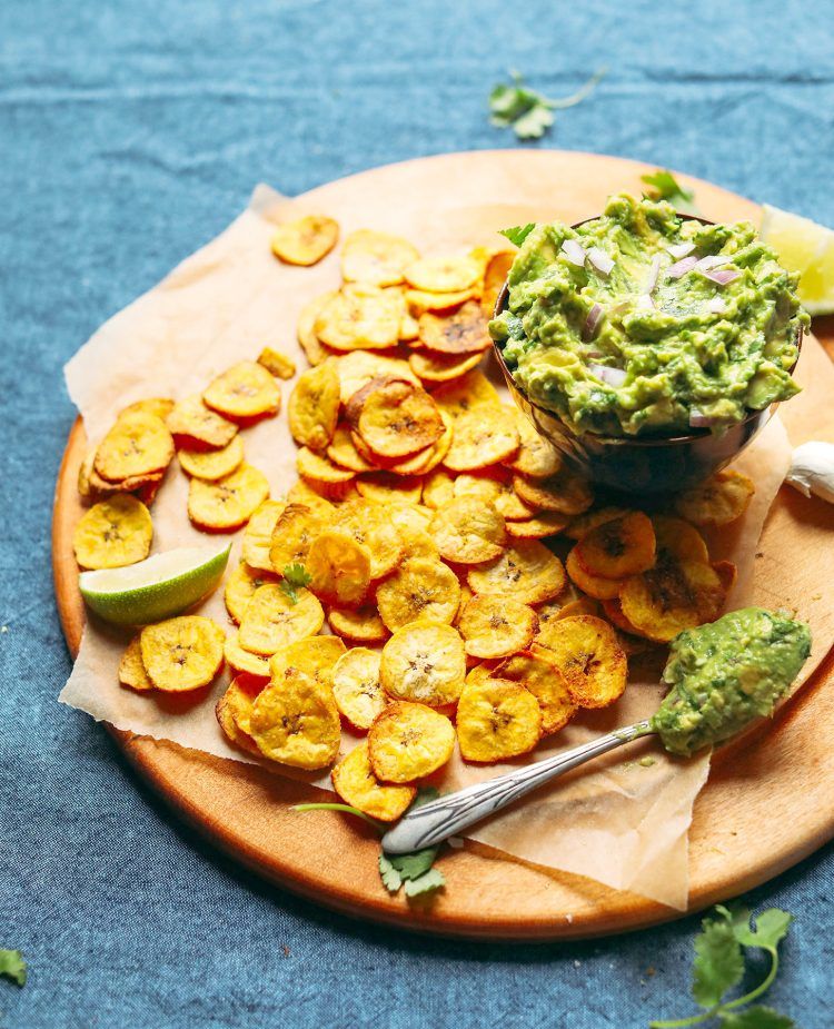 Plantain-Chips-and-Dip