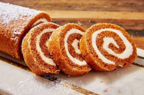 Pumpkin cheese cake roll