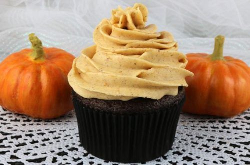 pumpkin-spice-buttercream-frosting