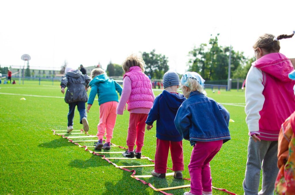 kids playing a game