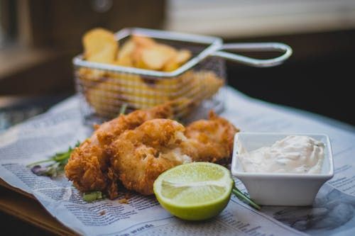 ​​​​​​easy fried shrimp and tartar sauce