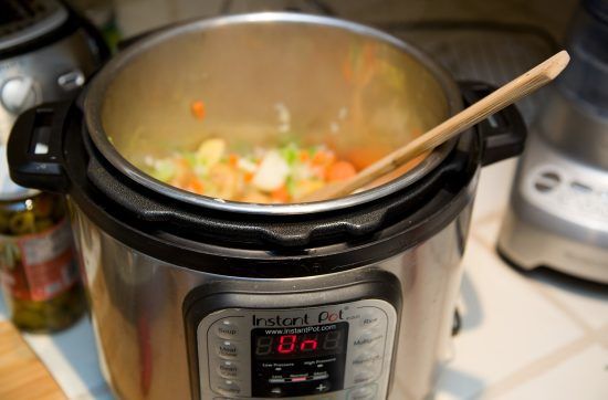 Food in an instant pot without an instant pot trivet 