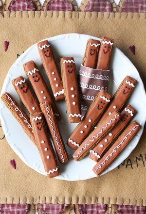 Gingerbread Men Cookie Sticks