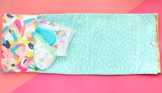 DIY Waterproof Diaper Clutch