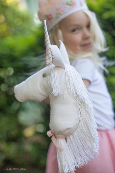 unicorn stick horse